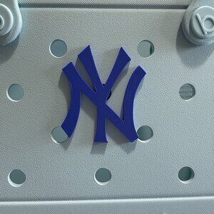NY Bogg Charm-New York Yankees Bogg Bit Charm-Yankees Bogg Charm-New!